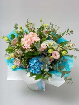 Букет цветов Гортензии, Эустомы, Астильба